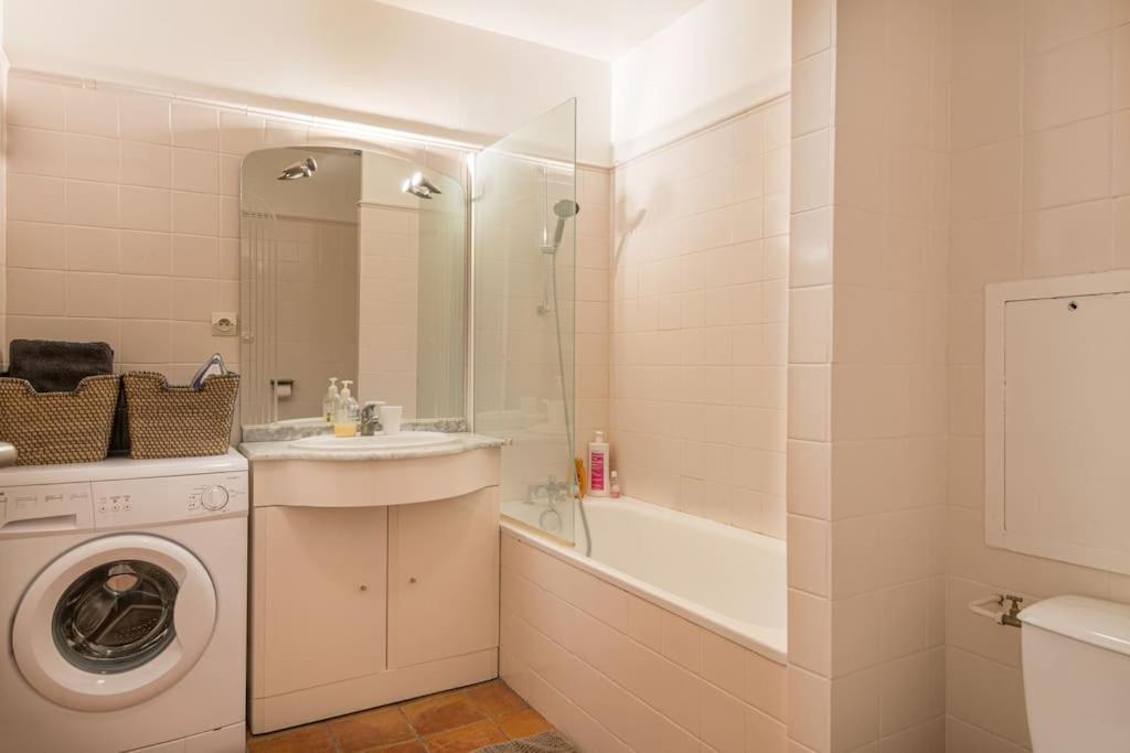 Cosy & Premium Apartment Near The Louvre & Quartier Latin Párizs Kültér fotó